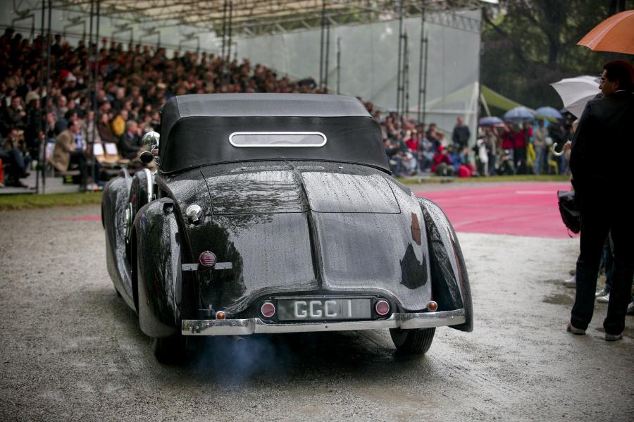  Bentley 4&frac14;-Litre Carlton Cabiolet 1938 года  (фото 3 из 8)